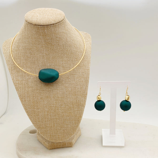 SET Studiosample718 GREEN| שרשרת ועגילים