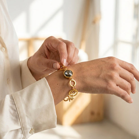VIDA CRYSTAL BRACLET| צמיד בציפוי זהב