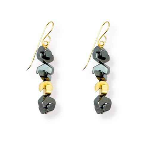 TICA EARRINGS BLACK| עגילים