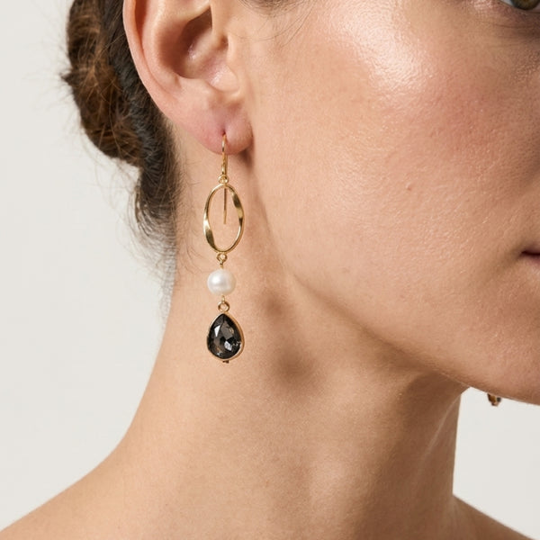 MOON PEARL CRYSTAL EARRINGS| עגילים פנינים טבעיות