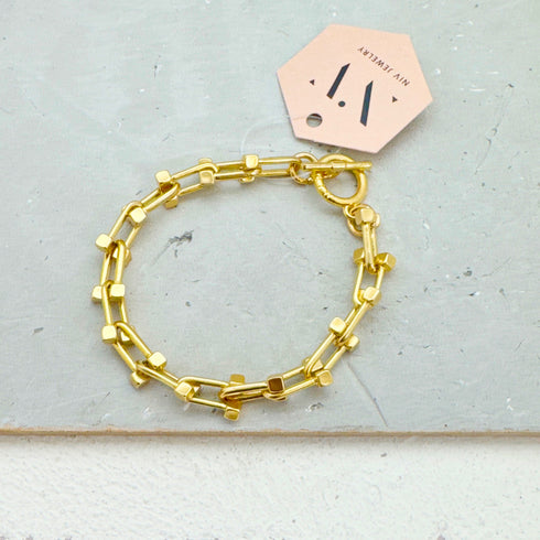 Stduio sample 31227