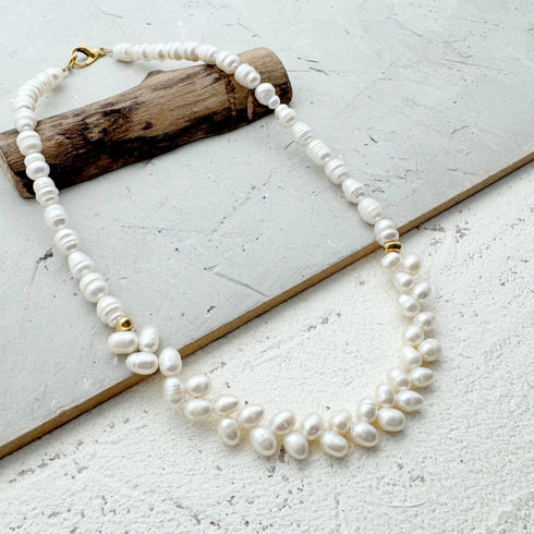 MENIFA NECKLACE  |שרשרת פנינים מתורבתות