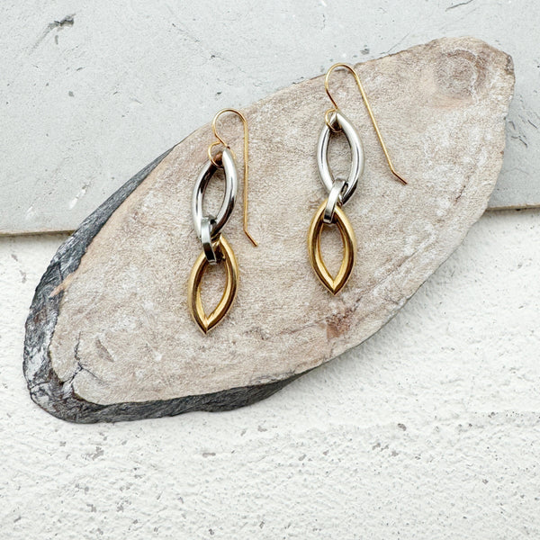 SAMPLESALE#12400-עגילים במבצע