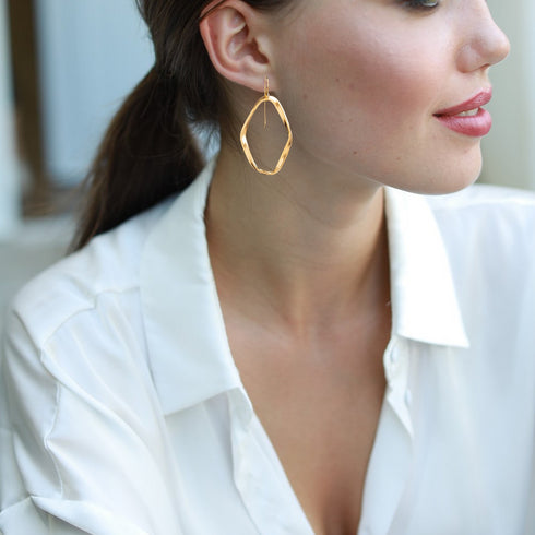 LILOU | עגילים מצופים זהב