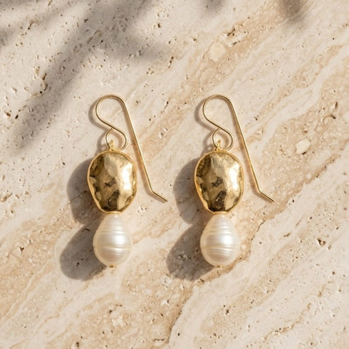 ERIKA PEARL EARRINGS| עגילי פנינים בציפוי זהב
