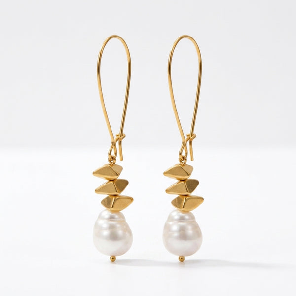 SYNTHIA EARRINGS|  עגילי פנינה מתורבתת
