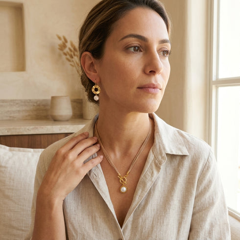 casual pearl set | סט שרשרת צמיד ועגילים עם פנינים