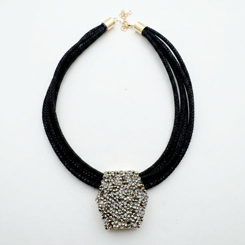 SAMPLESALE#12359| שרשרת שברי קריסטל