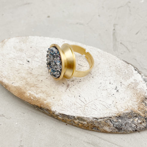 ROSALIE BLUE| טבעת בציפוי זהב משולבת קריסטלים