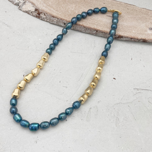 VIVIANA BLUE| שרשרת פנינים קצרה