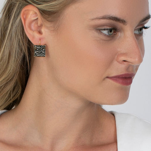 ASHLY GOLD GREY| עגילים מצופים כסף וקריסטלים