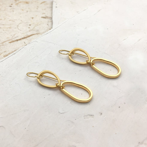 OLIVE| עגילים בציפוי זהב